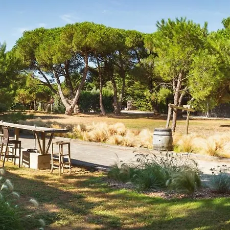 Grand Marchais Villa *